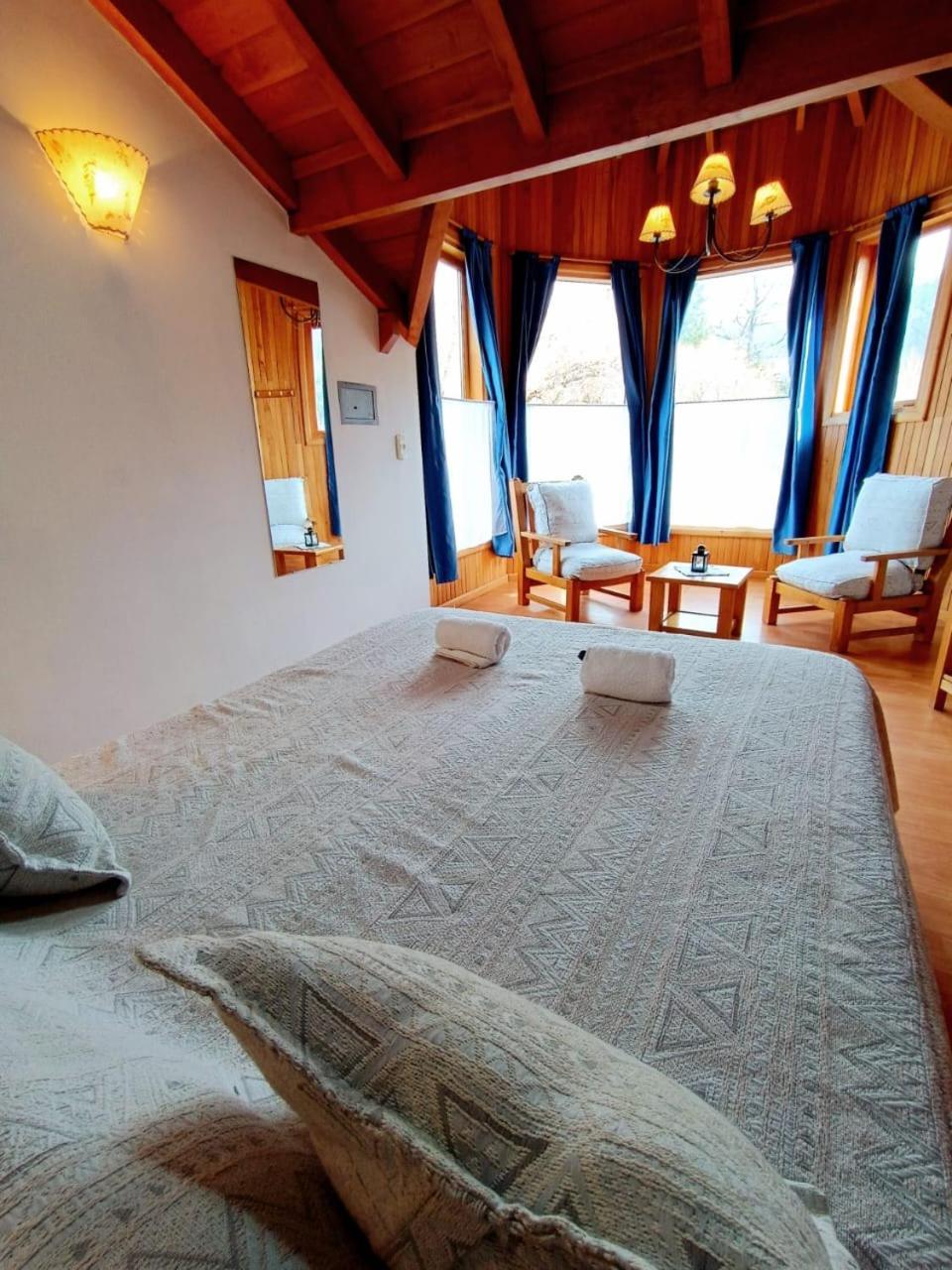 Apart Hotel Del Pellin San Martín de los Andes Екстериор снимка